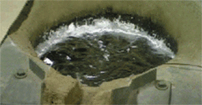 Рис. 14: Поверхность ванны расплава при обратном однонаправленном перемешивании
